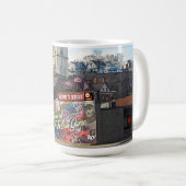 Mug Symbole de Dubuque, Iowa avec drapeau américain (Devant droit)