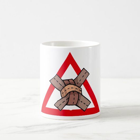 Mug Symbole de la route d'avertissement de noeud de tr