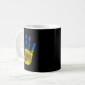 Mug Symbole d'empreinte de main du drapeau ukrainien d (Devant gauche)