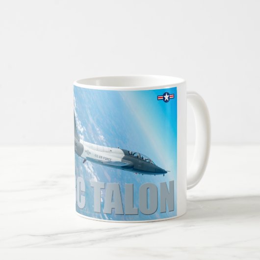 MUG T-38C TALON (Devant droit)