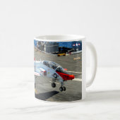 MUG T-45C GOSHAWK (Devant droit)