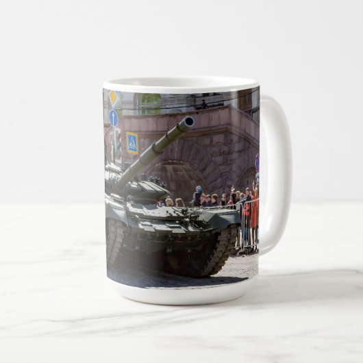 MUG T-72B3 (Devant droit)