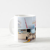 MUG T-7A RED HAWK (Devant gauche)