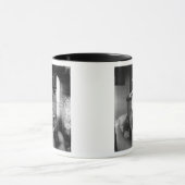 Mug T.S. Eliot (Centre)