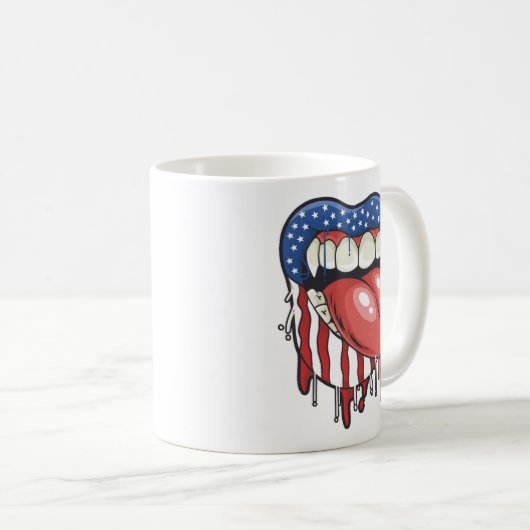 Mug T-shirt à lèvres Vampire du drapeau américain (Devant droit)