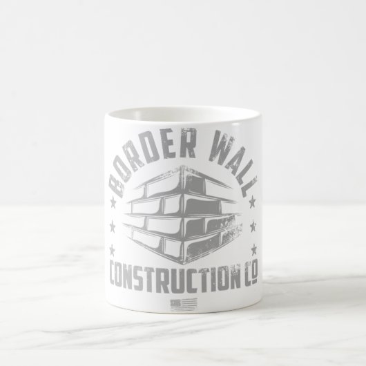 Mug T-shirt de la société de construction de mur front (Centre)