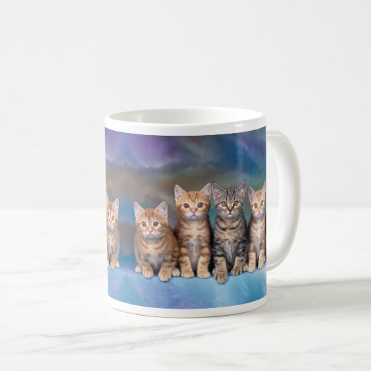 Mug Tabby Kittens dans une rangée (Devant droit)