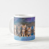 Mug Tabby Kittens dans une rangée (Devant gauche)