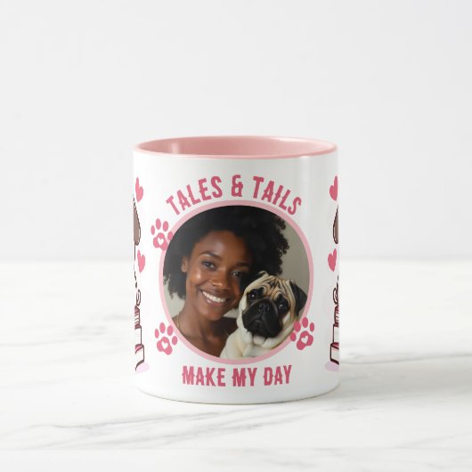 Mug Tales Et Tails Font Ma Journée - Chien Et Livres P (Centre)