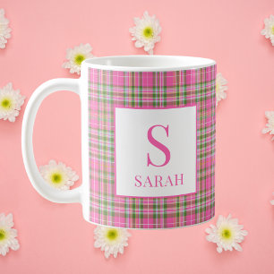 Mug Tartan à carreaux rose classique avec monogramme