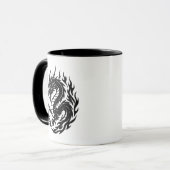 Mug Tatouage de style Dragon de Feu Enroulé (Devant gauche)