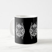 Mug Tatouage Tiki Turtle (Devant gauche)