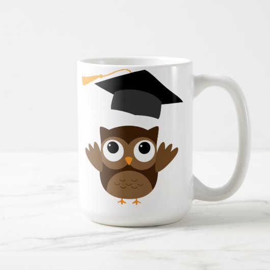 Mug Tawny Owl Jetant Sa Bouge De Bac De Graduation (Droite)