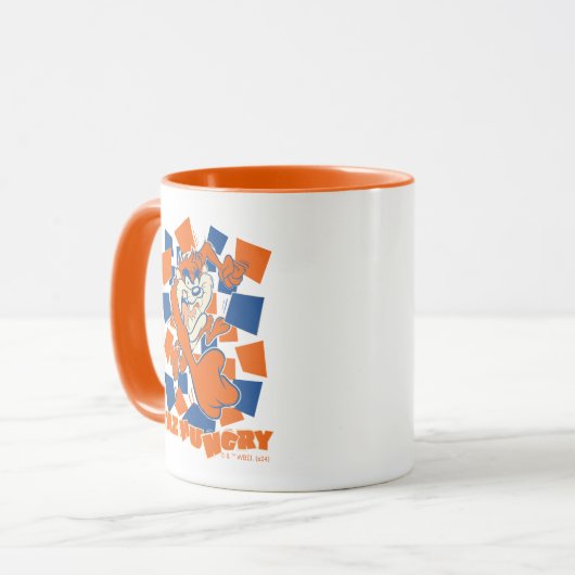 Mug TAZ™ Hungry Smashing Through Checker (Devant gauche)