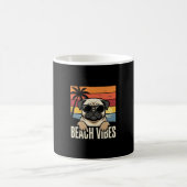 Mug Tchiens de Pug ambiance de plage Coucher de soleil (Centre)