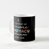 Mug Technicien en pharmacie Awesome Technologie en pha (Devant gauche)