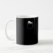 Mug Tee de poche de chien sous-jacente (Gauche)