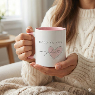 Mug tenu dans mon cœur