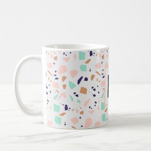 Mug Terrazzo blanc rousse menthe monogramme initial (Gauche)
