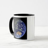 Mug Terre entière de l'espace montrant Australie (Devant gauche)