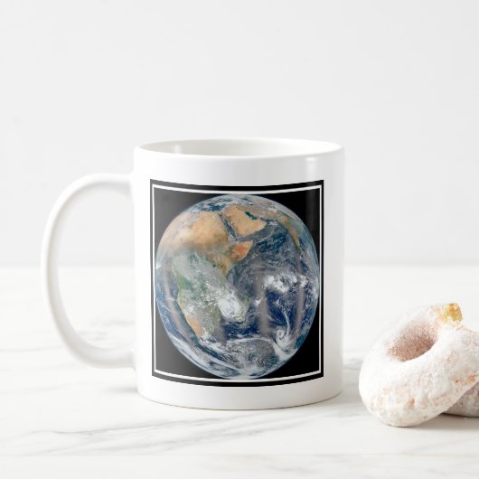 Mug Terre Pleine Montrant L'Hémisphère Est. (Avec donut)