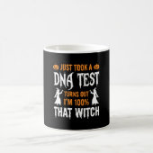 Mug Test ADN sorcière drôle d'Halloween Graphique (Centre)