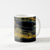 Mug Texture unique en marbre noir avec effectable doré (Devant droit)