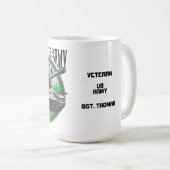 Mug The United States Military Tank "Retired" (Devant droit)