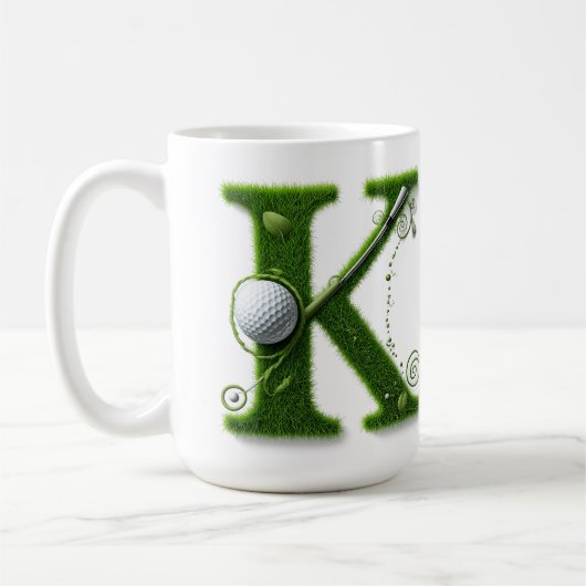 Mug Thème de lettre d'herbe de golf avec balles et clu (Gauche)