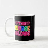 Mug This Nurse Glows Nursing Glow Retro  (Gauche)