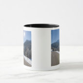 Mug Thrugh vide idyllique de route un paysage d'hiver, (Centre)