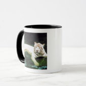 Mug Tigre blanc nageant paisiblement (Devant gauche)