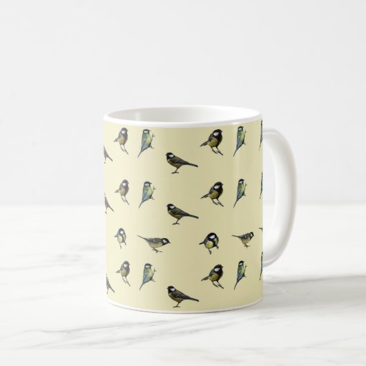 Mug Tiny Garden Birds Pattern on Beige (Devant droit)