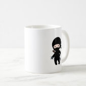 Mug Tiny Ninja tenant l'étoile à lancer (Devant droit)