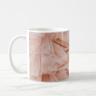 Mug Tissu rose Pastel : Textures Élégantes.