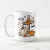 Mug Tombez amoureux de Jésus, croix chrétienne d'autom (Gauche)