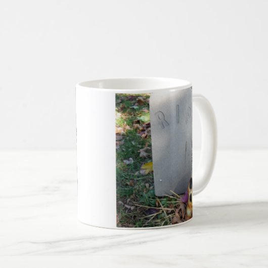 Mug Tombstone & Skull (Devant droit)