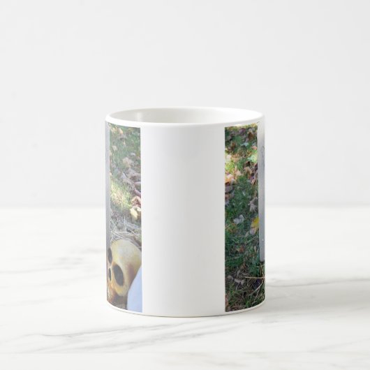 Mug Tombstone & Skull (Centre)