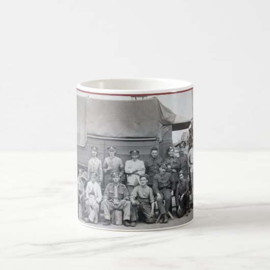 Mug Tommy Atkins 1918 (Centre)