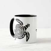 Mug Tortue Tribale Noir et Blanc (Devant gauche)