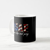 Mug Toujours Arrêter Et Prier Drapeau Américain (Devant gauche)