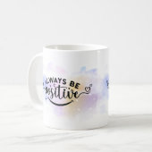 Mug Toujours être positif violet jaune (Devant gauche)