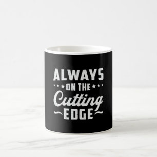 Mug Toujours Sur Le Paysage De Bord Coupé