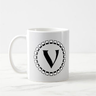Mug Tournant vintage du siècle, monogramme V
