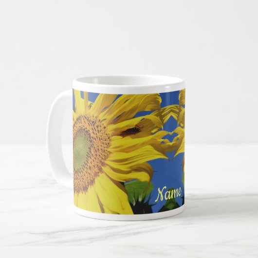 Mug Tournesol Et Fleur Invitée Personnalisé (Devant gauche)
