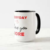 Mug Tous les jours, je t'aime plus Noir (Devant droit)