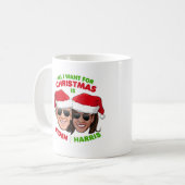 MUG TOUT CE QUE JE VEUX POUR NOËL EST BIDEN HARRIS (Devant gauche)