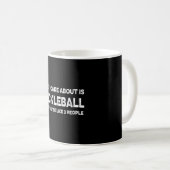 Mug Tout ce qui m'importe c'est le pickleball (Devant droit)