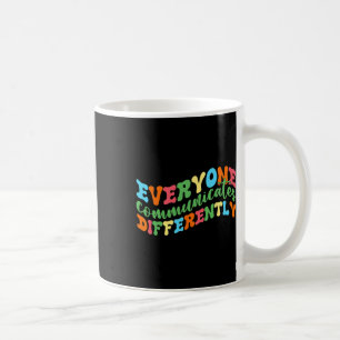 Mug Tout le monde communique différemment Autisme Disc