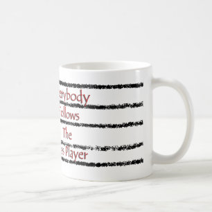 Mug Tout le monde suit le bassiste